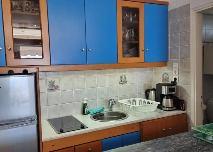 Atlas With Private And Seaview Blue * Loutraki (Corinthia)