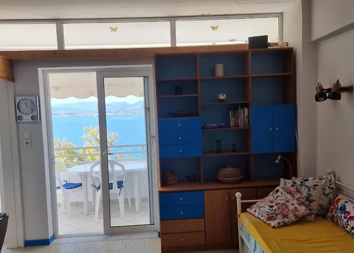 Lejlighed Atlas With Private And Seaview Blue